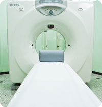 Imagem interna | Máquina de tomografia | Estrutura do Hospital Santa Lucinda